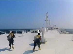 الحوثيون يمهلون الأميركيين والبريطانيين شهرا لمغادرة اليمن