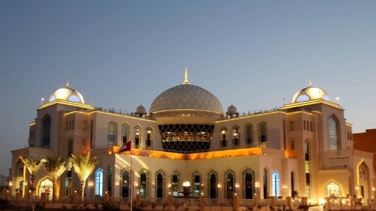 اليوم.. جائزة دبي للقرآن تتوج المتفوقين في مسابقة الشيخة هند بنت مكتوم