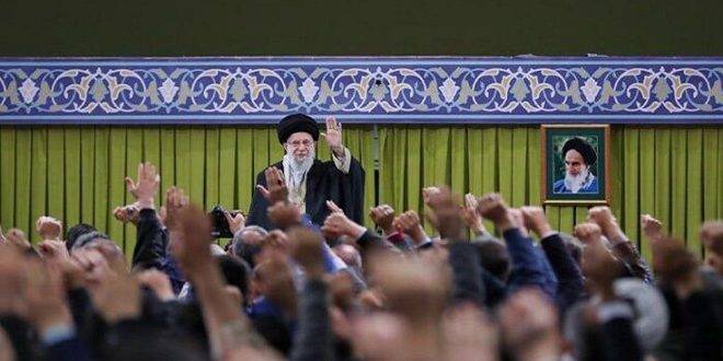 الخامنئي يؤكد ضرورة قطع الشرايين الحيوية للكيان الصهيوني