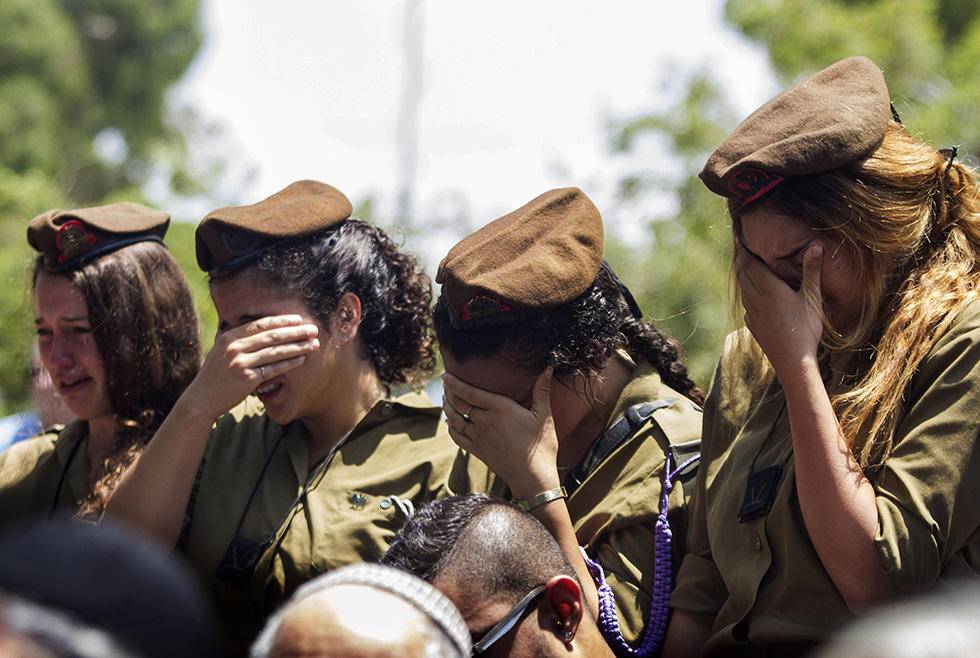 اعتقال جندي اسرائيلي بتهمة باغتصاب زميلته اثناء معارك غزة