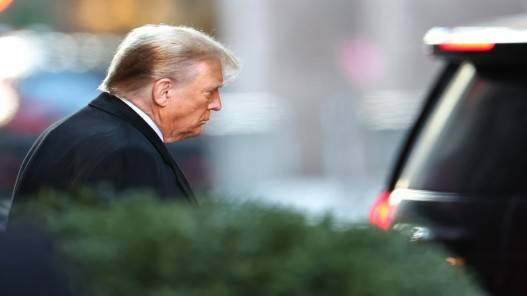 هيئة محلفين: إلزام ترامب بدفع 83.3 مليون دولار إلى سيدة في قضية تشهير