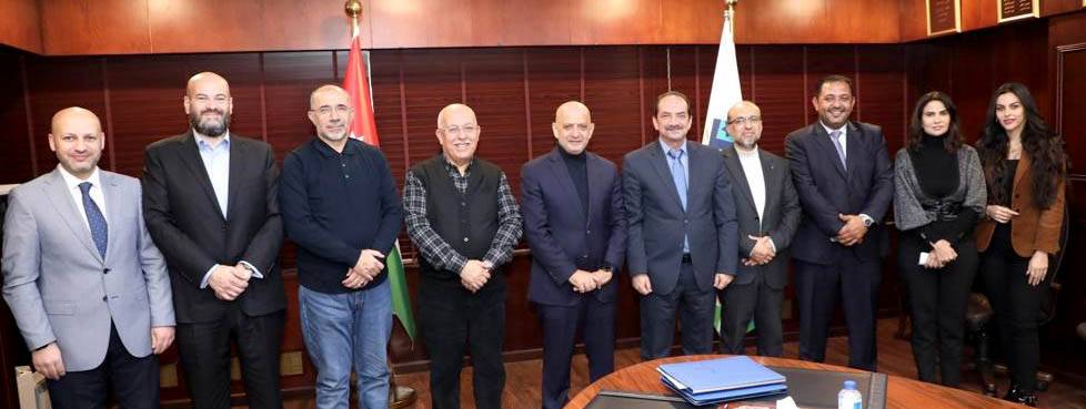 تجارة عمان وجيدكو توقعان مذكرة تعاون لتدريب الرياديين