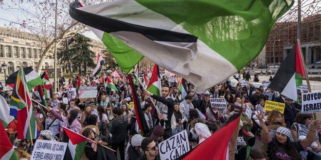 مظاهرة في العاصمة الرومانية بوخارست دعماً لفلسطين