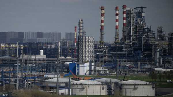 روسيا تحبط هجوما بطائرة مسيرة على مصفاة نفط في ياروسلافل