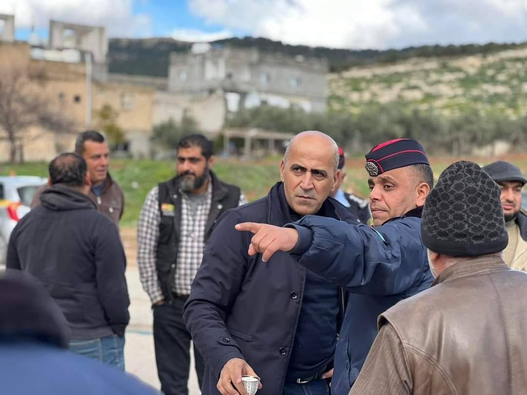 رئيس بلدية جرش الكبرى يلتقي اهالي منطقة البركتين ..صور