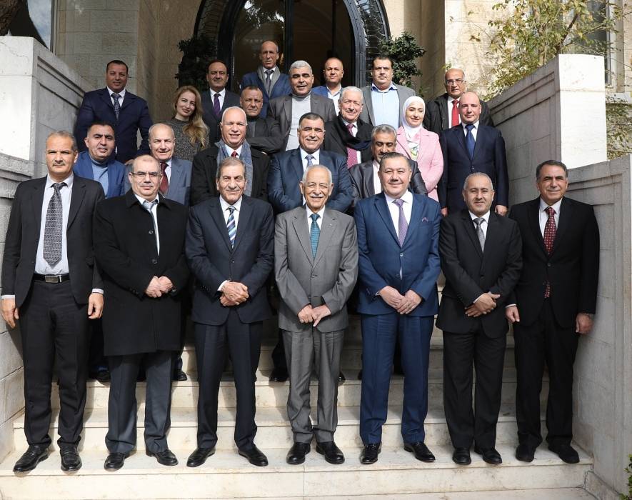 خلال لقائه وفدا من المؤسسة الصحفية الأردنية الرأي...صور