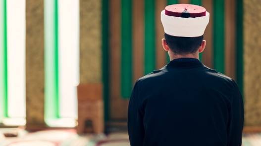أكثر من 386 ألف فتوى خلال العام الماضي