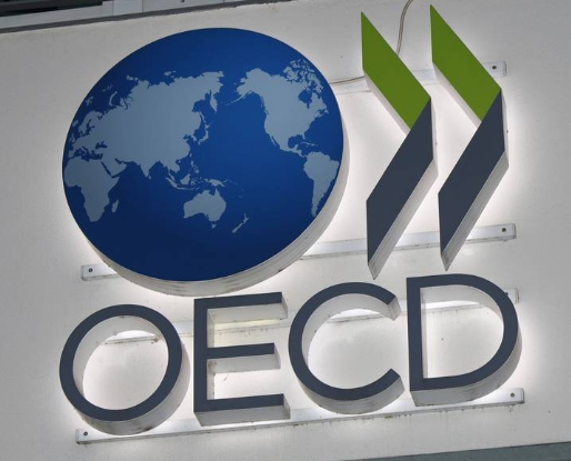 التعاون والتنمية ترفع توقعاتها لنمو اقتصاد العالم إلى 2.9 بالمئة