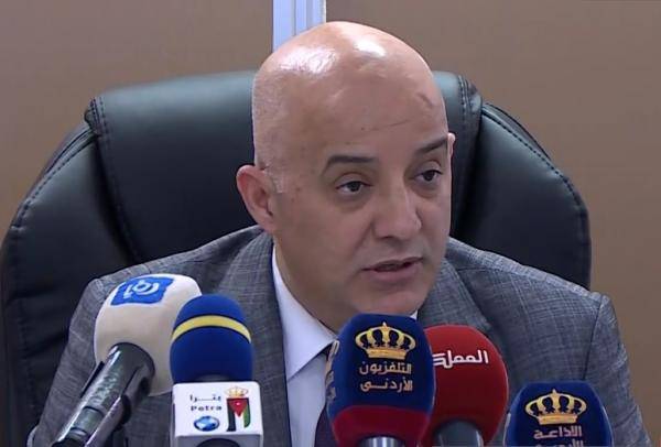 الحكومة: لا نستطيع عزل انفسنا عن أثر الحرب
