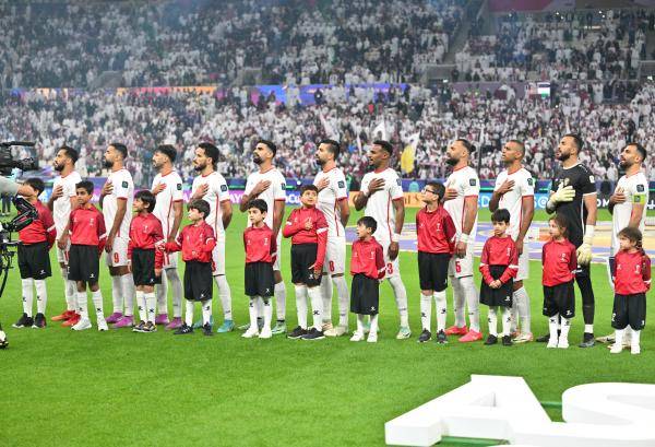 الملك: عفية يا النشامى كنتم محط أنظار الجميع في البطولة