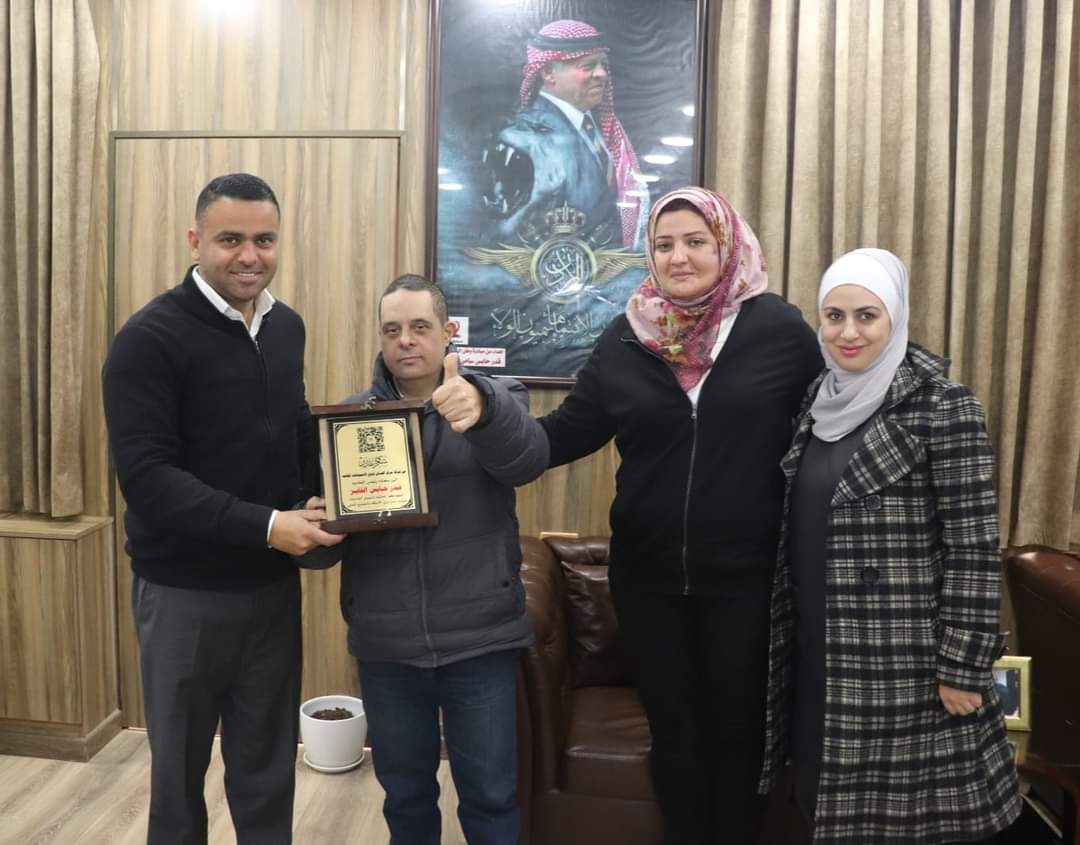 تكريم الفايز والمسلم  لجهودهما في دمج ذوي الاحتياجات الخاصة بالمجتمع المحلي