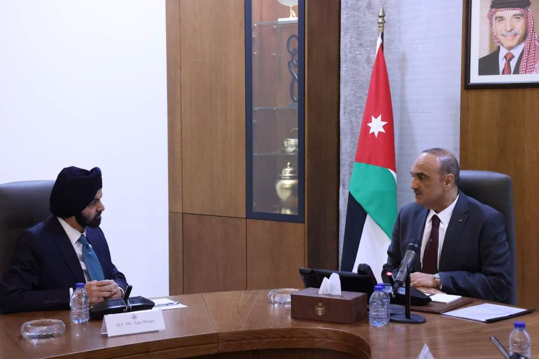 الخصاونة: الأردن يتطلع لمواصلة دعم البنك الدولي للعديد من المشروعات الاقتصادية...صور