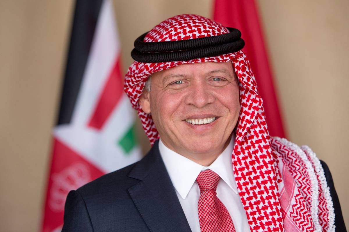 الملك يهاتف نشامى المنتخب الوطني لكرة القدم