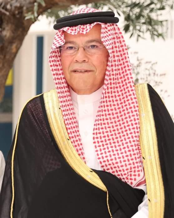 مديــر عــام دائرة الشؤون الفلسطينية  ولجان خدمات المخيمات والهيئــات تعزي بوفاة الأميرة رجوةالحسين