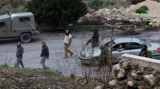 فريق قانوني: الفلسطينيون يعانون عقابا جماعيا والمستوطنون دون عقاب