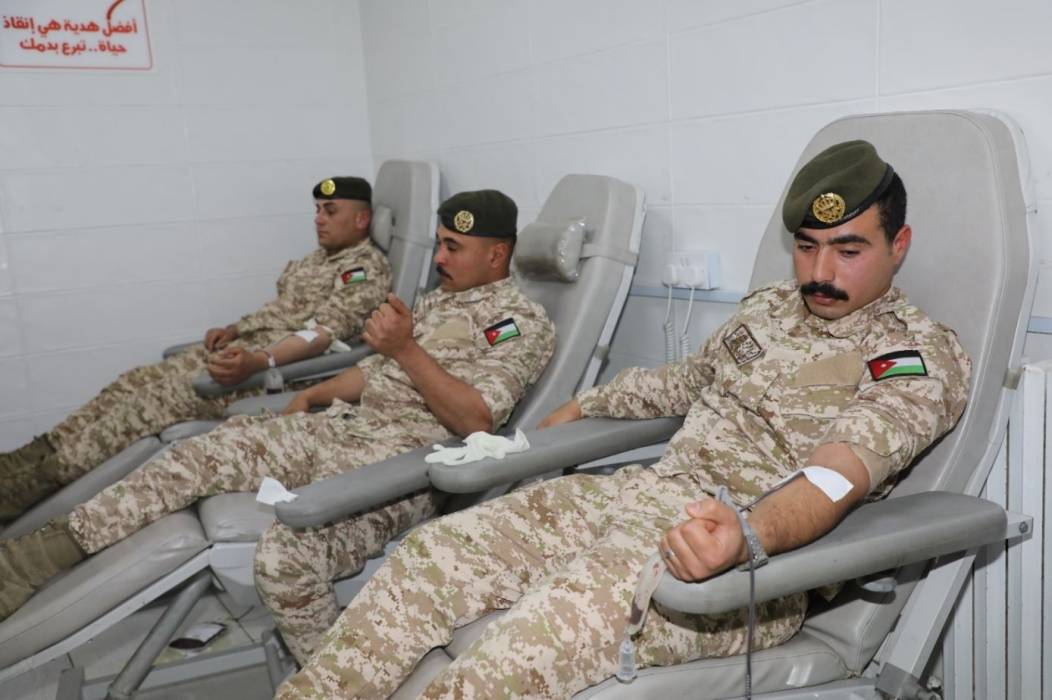 جامعة مؤتة تنفذ حملة تبرع بالدم