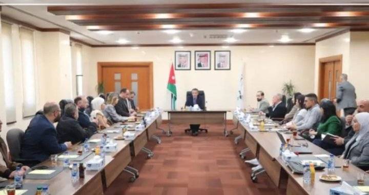 بحث التعاون بين العقبة الخاصة ووكلاء المكاتب السياحية في لبنان