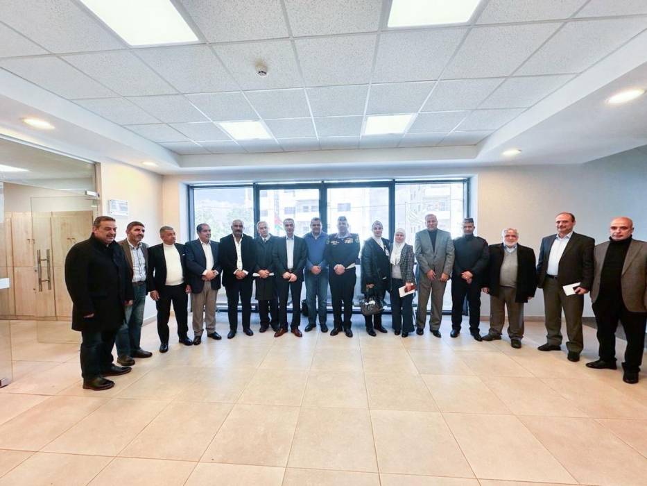 لجنة التوعية المرورية في مجلس امانة عمان تعقد اجتماعها في صويلح