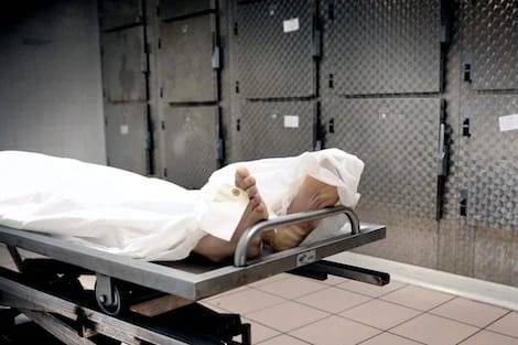 وفاة شخص اثر انهيار داخل احد المصانع في صويلح