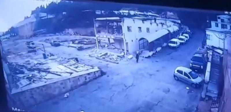 شاهدوا بالفيديو كارثة هنجر صويلح بالأردن