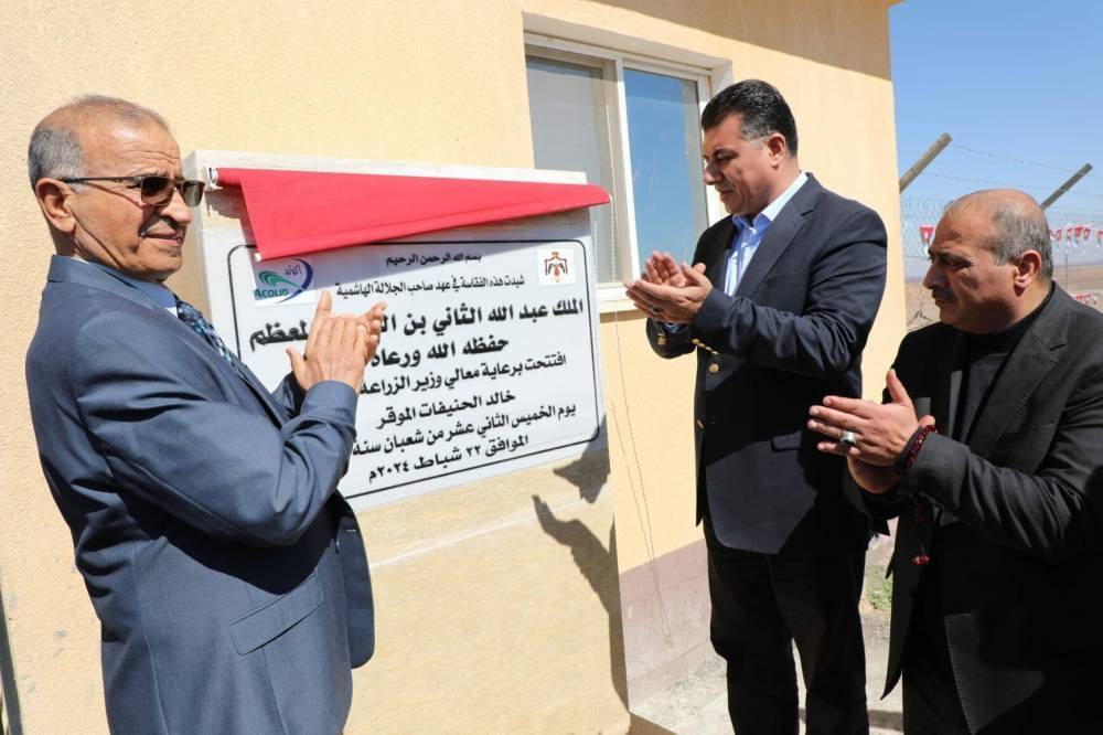 وزير الزراعة : 2 مليار دينار حجم الاستثمار في قطاع الدواجن