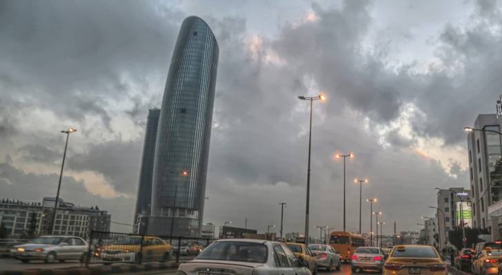 طقس العرب: رعد وأمطار وتحذير من خطر تشكل السيول في بعض المناطق