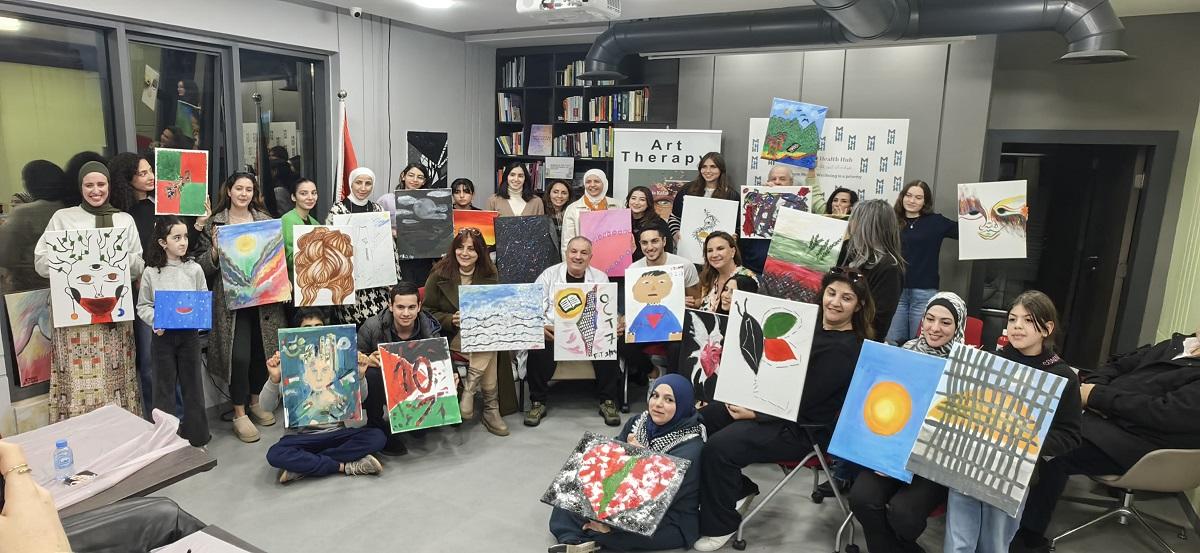 أردنيون يعبرون بالرسم عن آلامهم حيال ما يجري لأهالي غزة