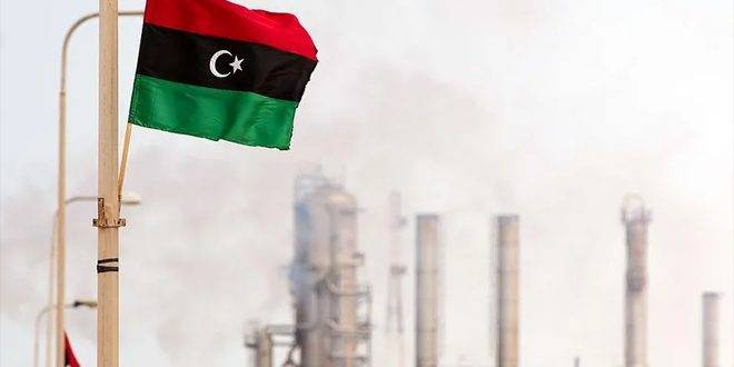 ليبيا تدعو روسيا للتنقيب عن النفط والغاز في أراضيها