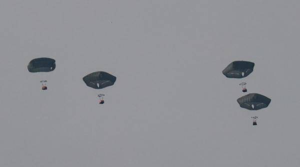 مبيضين: الإنزالات الجوية نفذت بحسابات دقيقة وبدون (GPS)