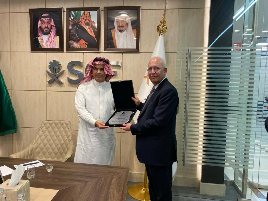 نقيب المهندسين الاردنيين يزور الهيئة السعودية للمهندسين