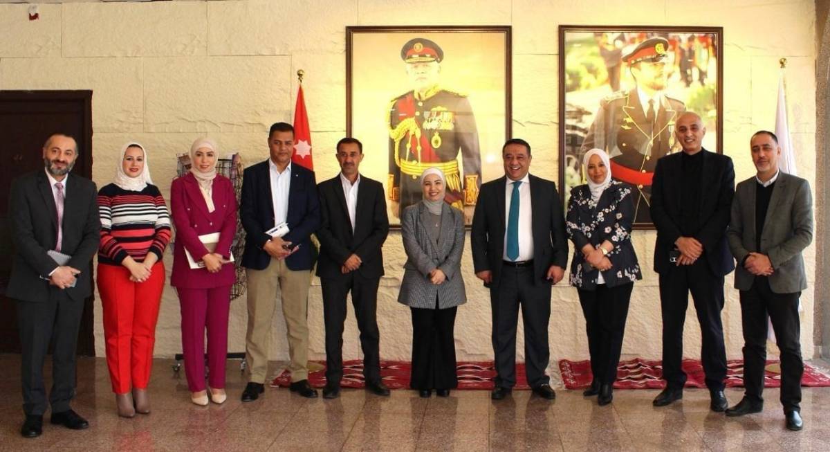 إتفاقية بين البريد الاردني والمعونة الوطنية لتسهيل وتبسيط اجراءات صرف المخصصات الشهرية والسحب النقدي قريبا في مكاتب البريد