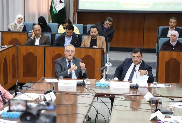 الخريشا: الأغلبية الصامتة بدأت تقتنع بالانخراط بالحياة الحزبية