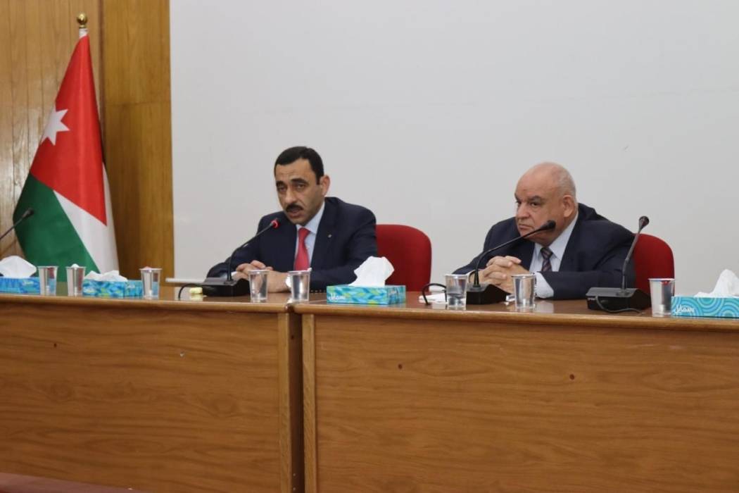 مهيدات خلال لقاء تجار المواد الغذائية في إربد