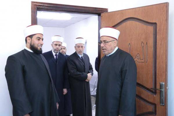 قاضي القضاة يفتتح مقر محكمة سحاب الشرعية الجديد