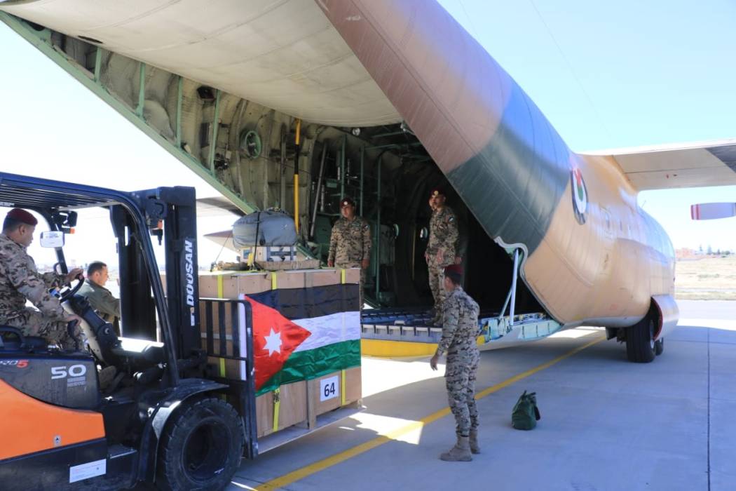 بتوجيهات ملكية القوات المسلحة تنفذ انزالين جويين لمساعدات على غزة