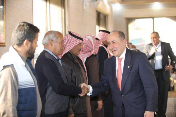 عزم يعرض رؤيته في مضارب بني صخر بالموقر