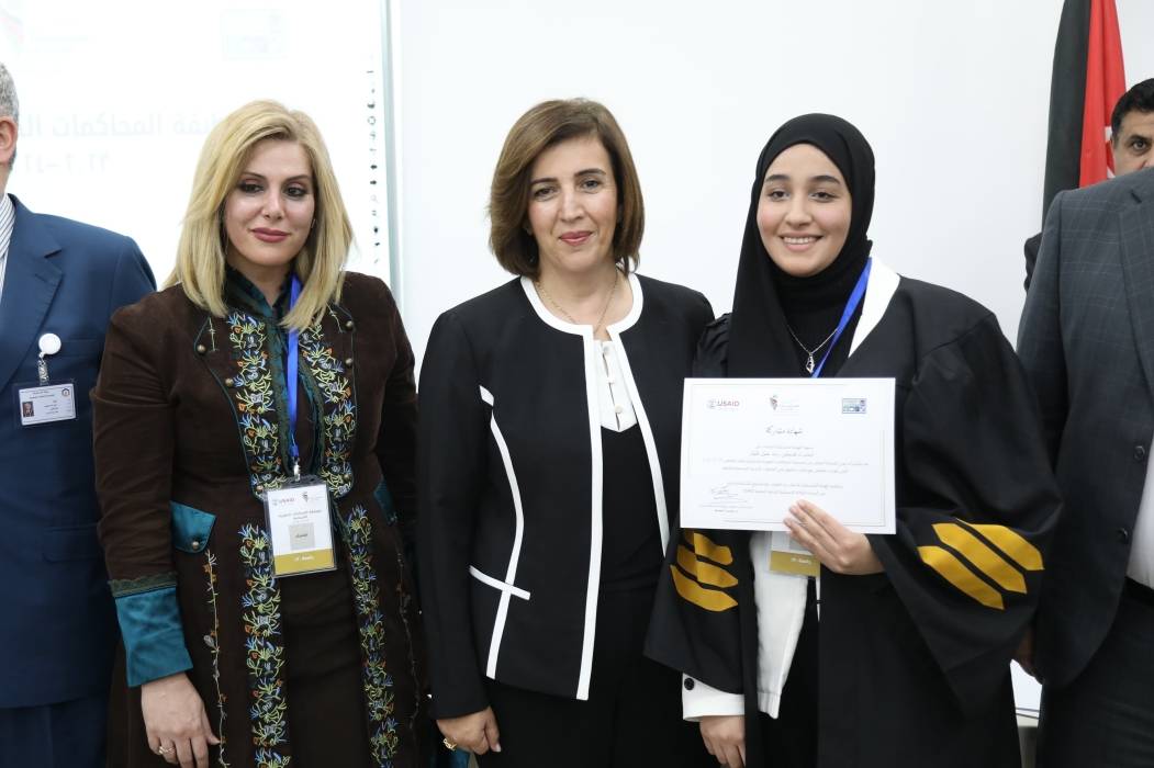 دبابنة: فخورون بطلاب جامعاتنا الأردنية المشاركة في مسابقة المحاكمات الصورية الانتخابية....صور