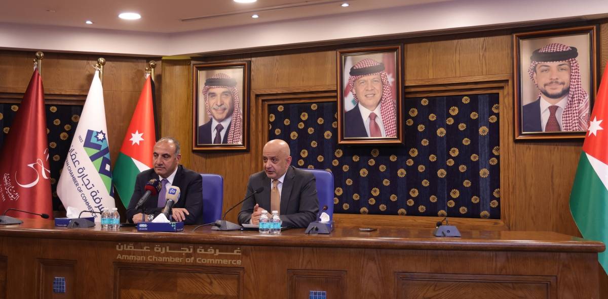 أمين عمان : نتعامل بحزم مع البسطات ونوفر أسواقا شعبية منظمة