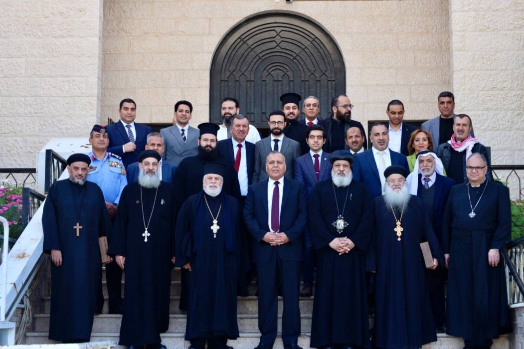 محافظ الزرقاء الجبور يستقبل وفد الكنيسة القبطية الأرثوذكسية