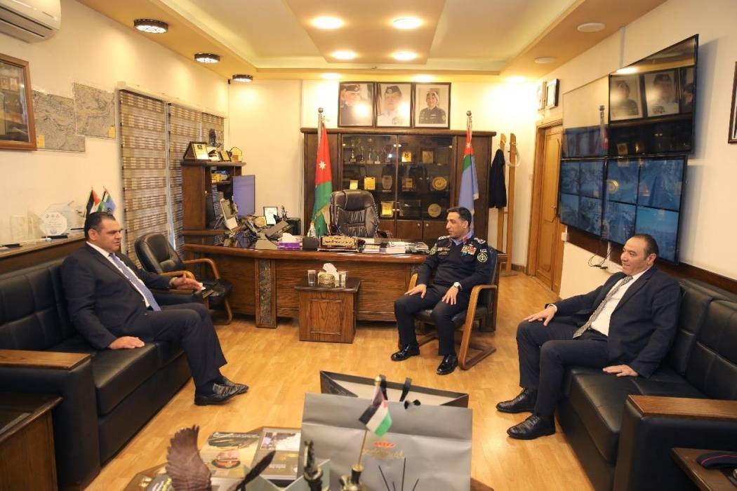 نائب امين عمان يزور ادارة السير ومحكمة الامانة