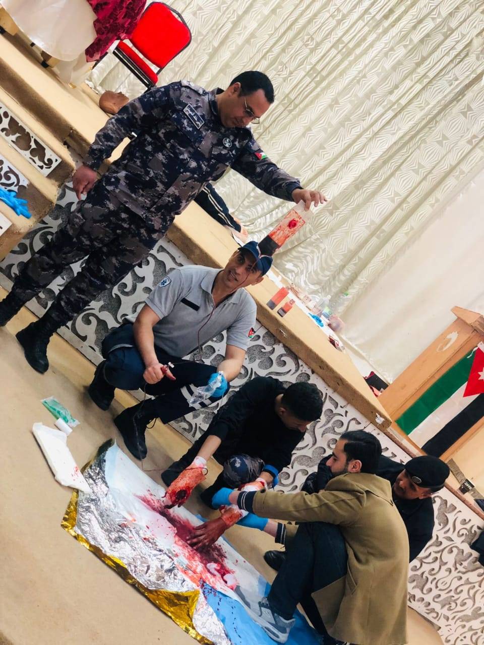 دورة الاسعافات الاولية في مدارس مديرية البادية الجنوبية