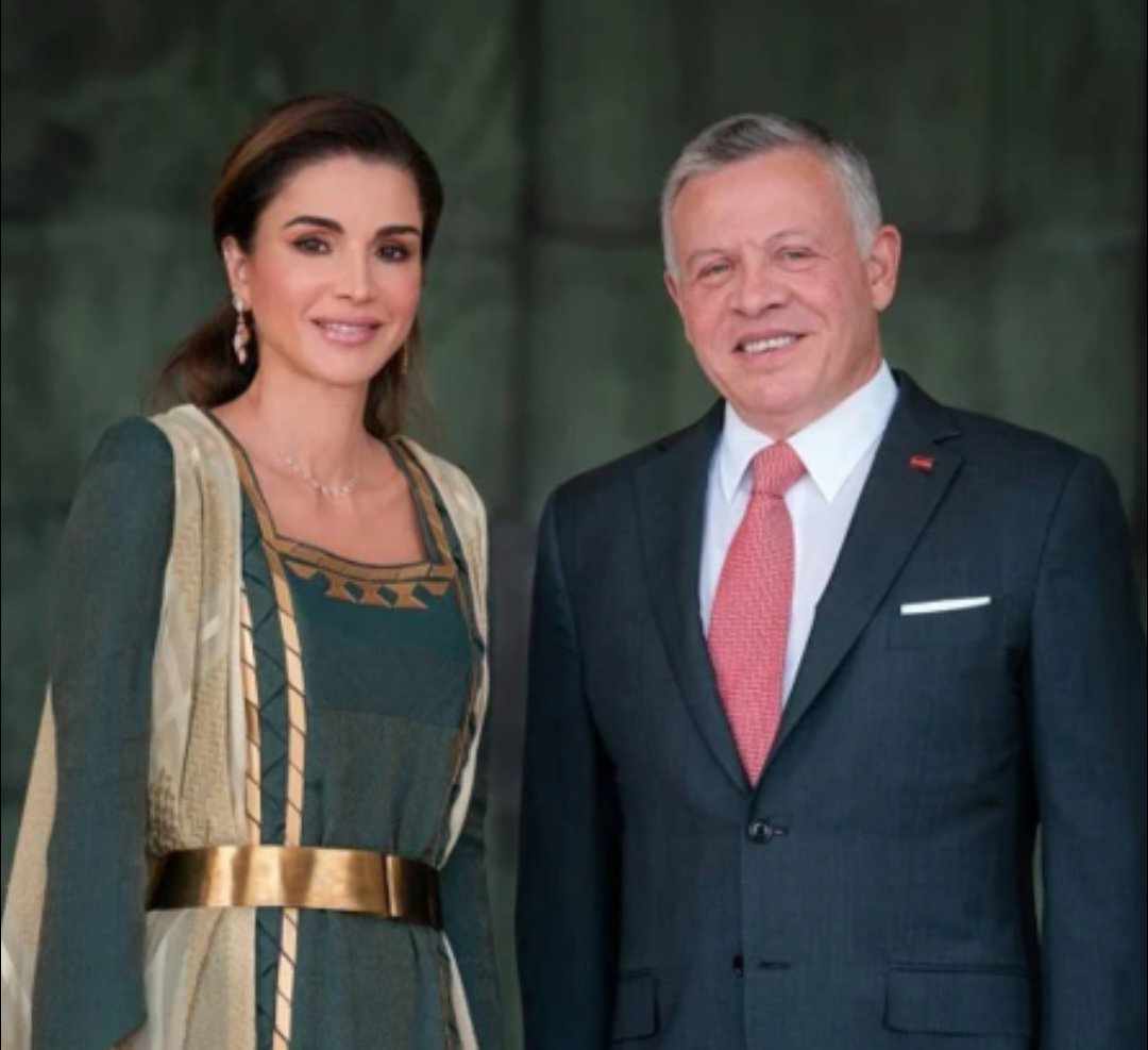 الملك والملكة يلتقيان سيدات أردنيات من مختلف مناطق المملكة بمناسبة اليوم العالمي للمرأة