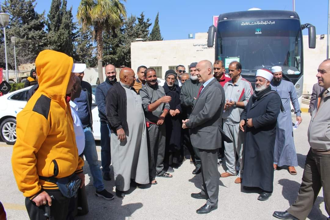 الهيئة الهاشمية للمصابين العسكريين تسير بعثة لأداء مناسك العمرة...صور