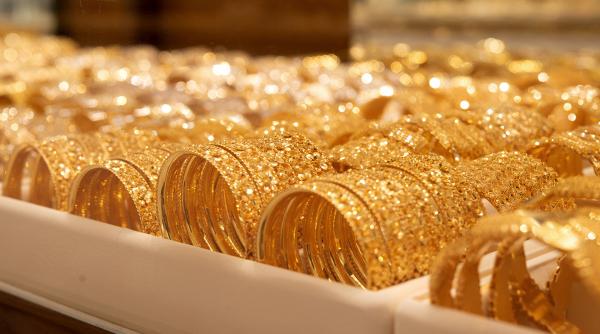 أسعار الذهب تُسجل ارقاما تاريخية في السوق المحلي