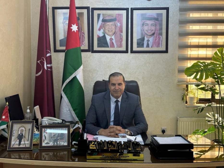 مدير تربية لواء الجامعة يهنئ المرأة الأردنيَّة بمناسبة اليوم العالمي للمرأة.