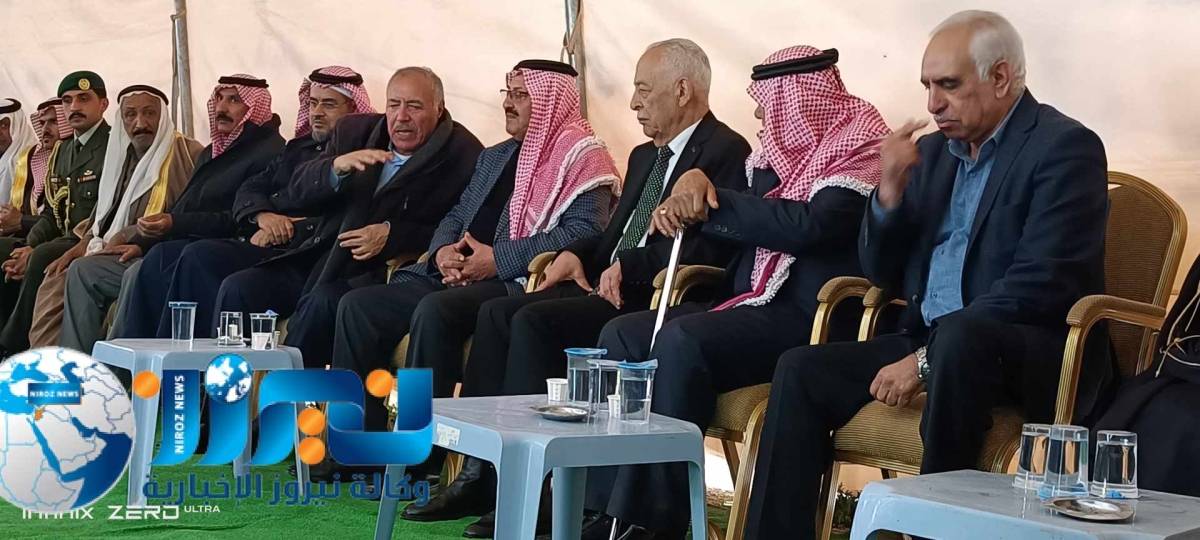 مندوبًا عن الملك وولي العهد ...العيسوي يقدم واجب العزاء لقبيلة بني صخر بوفاة الشيخ القاضي العشائري علي عضوب الزبن ...صور وفيديو