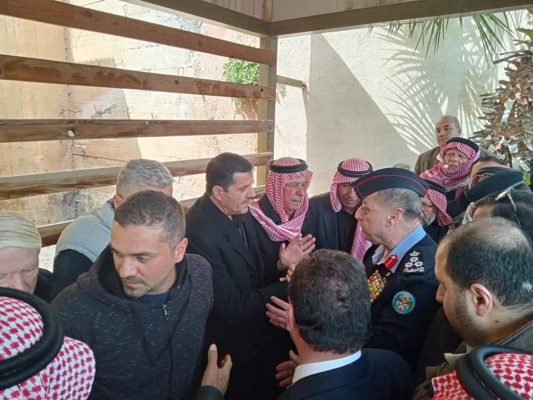 العميد رامي الدباس يشارك في تشييع جثمان والد العقيد الدكتور رعد عبد الرحيم الحديدي