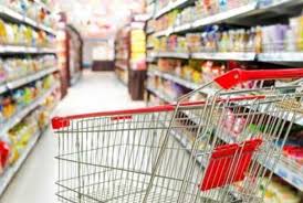 تجار ومواطنون : استقرار اسعار المواد الغذائية