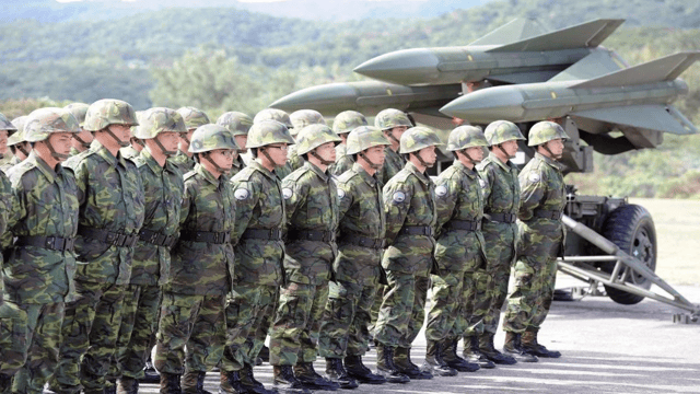 تايوان تجري مناورات عسكرية تحاكي غزوا صينيا محتملا