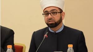 مفتي المملكة: ثلاثة أرباع العالم الإسلامي من حيث العدد ليس صائمًا الإثنين